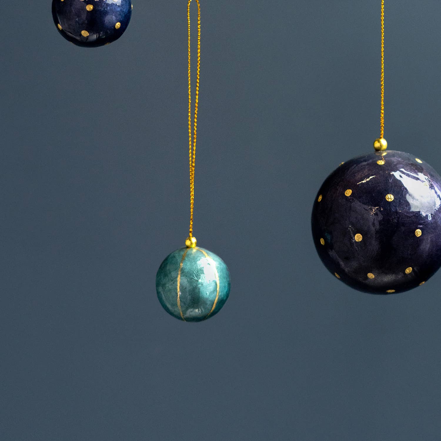 Kinta Cappuccio per pallina di Natale a righe con oro 3 cm: Rosso arabo