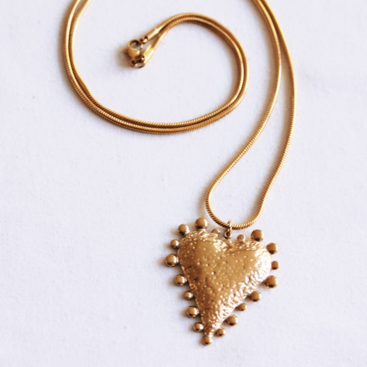 Bazou Lunga catena snake con cuore XL a pois
