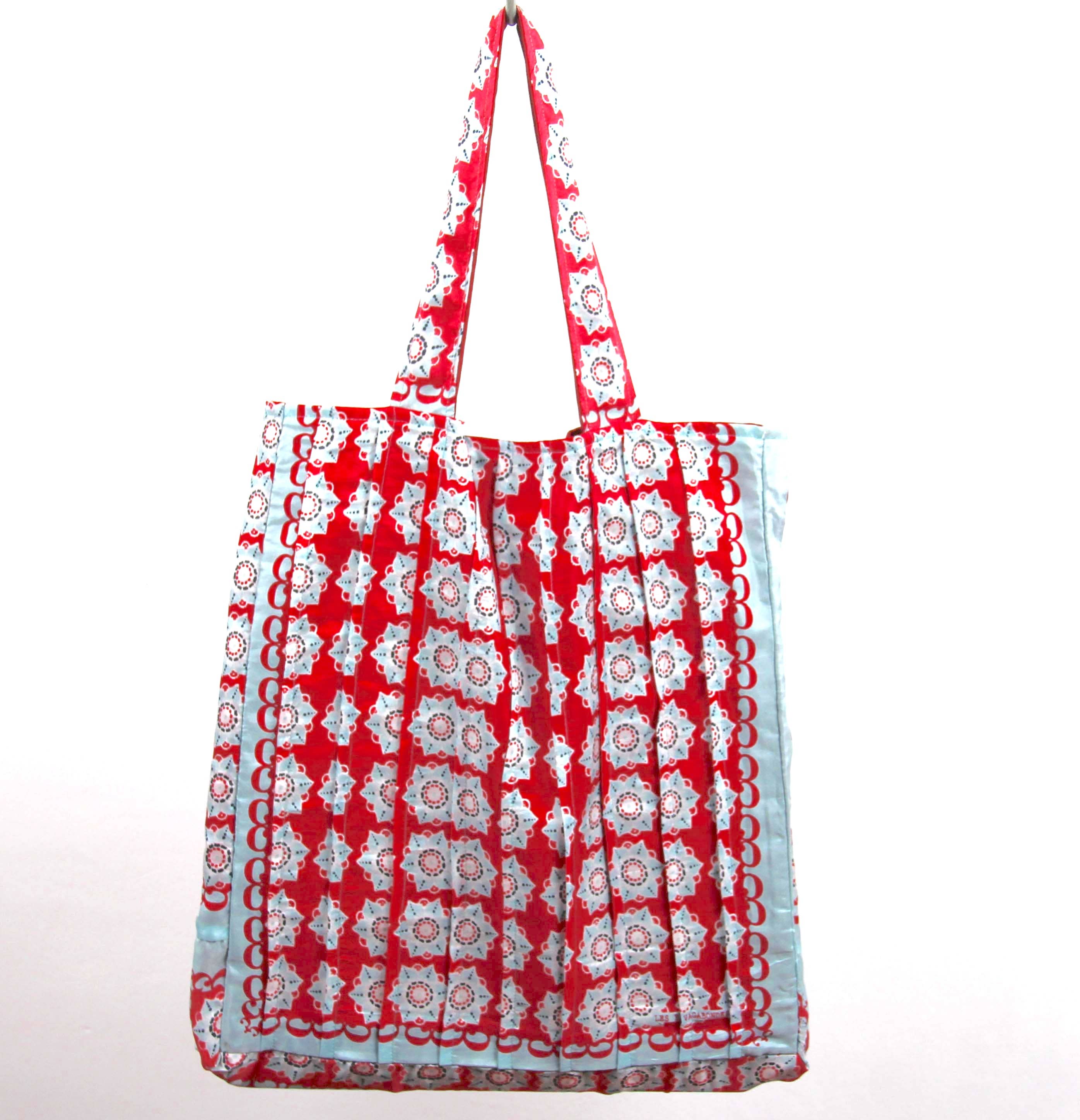 Les Belles Vagabondes Borsa Musette in seta con margherite rosse