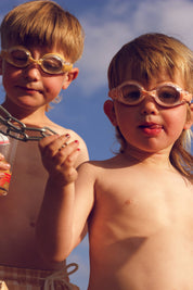 GRECH & CO Occhialini da nuoto anti-UV + antiappannamento: Desert Teal
