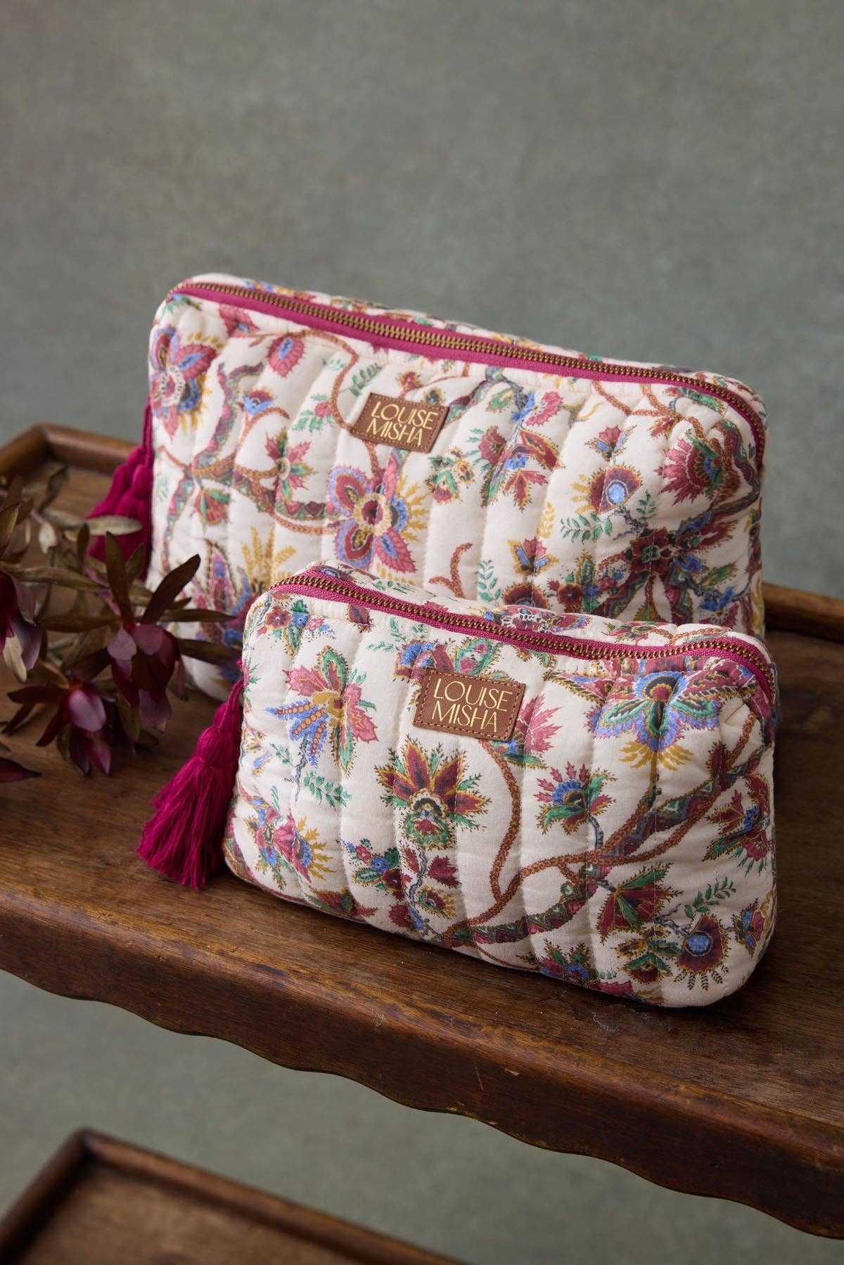 Louise Misha Custodia Teiki: Cream Bluebell Grove / S