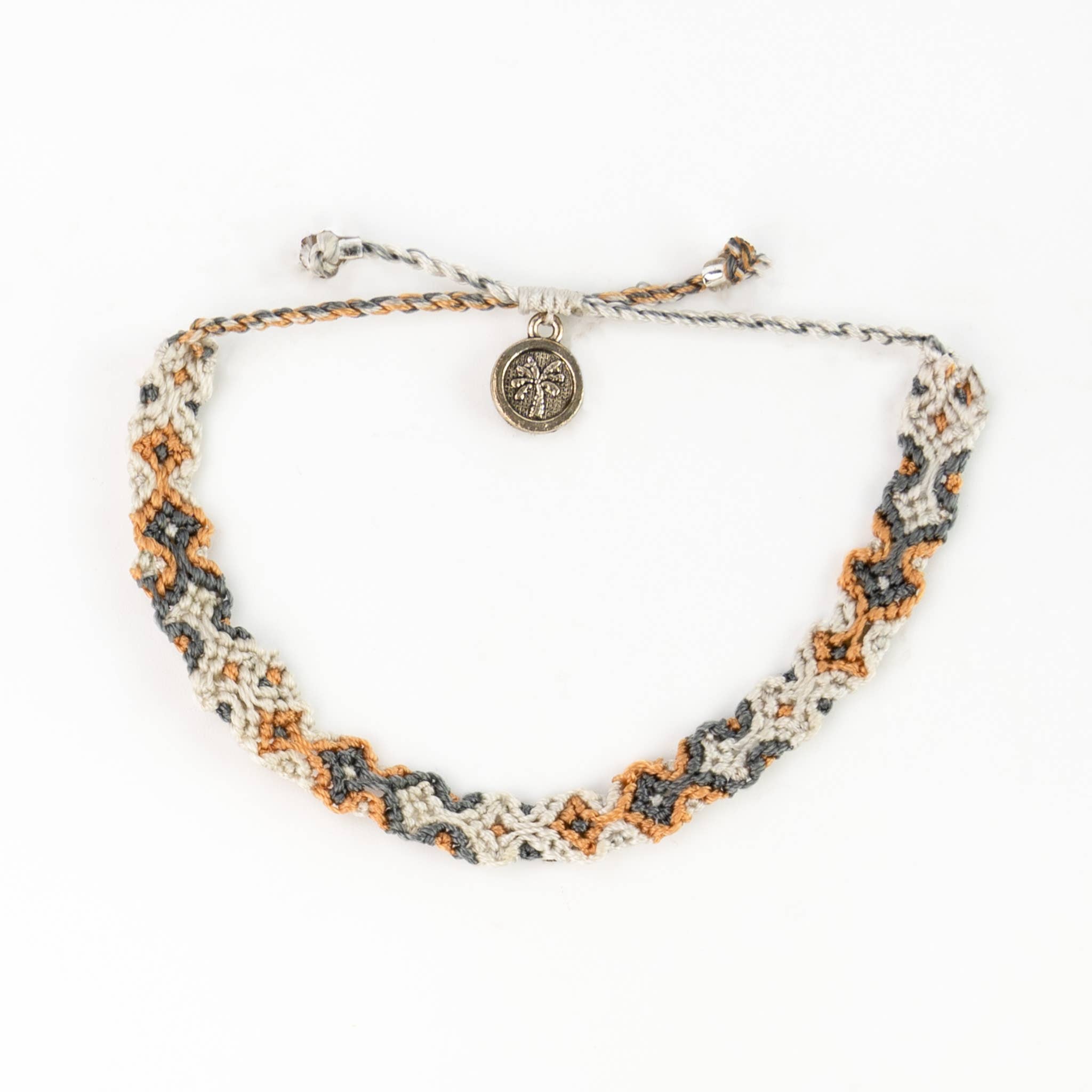 Pineapple Island Cavigliera Leme Surf: Alba
