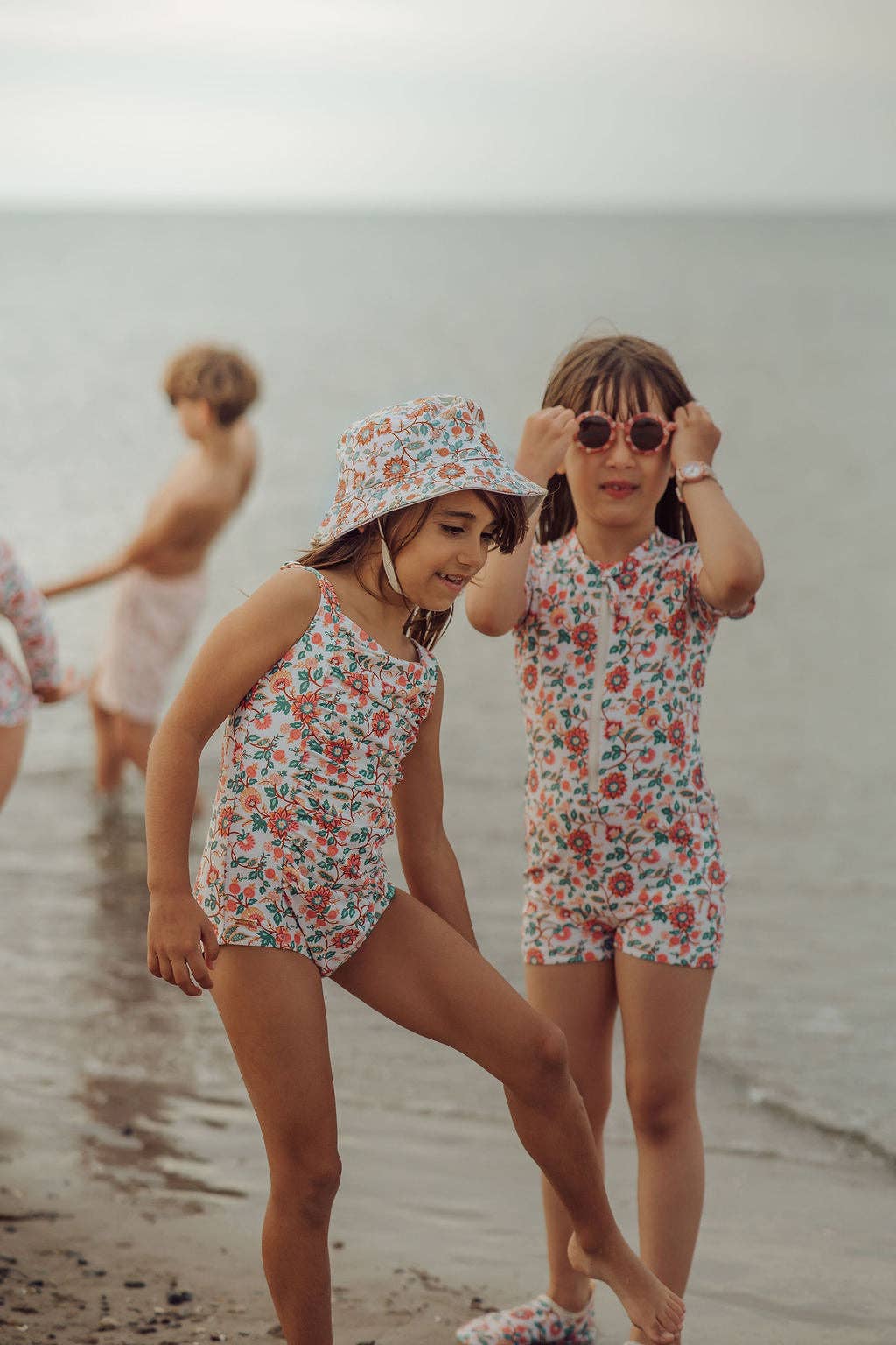 GRECH & CO Cappello a secchiello reversibile | Cotone biologico - In fiore