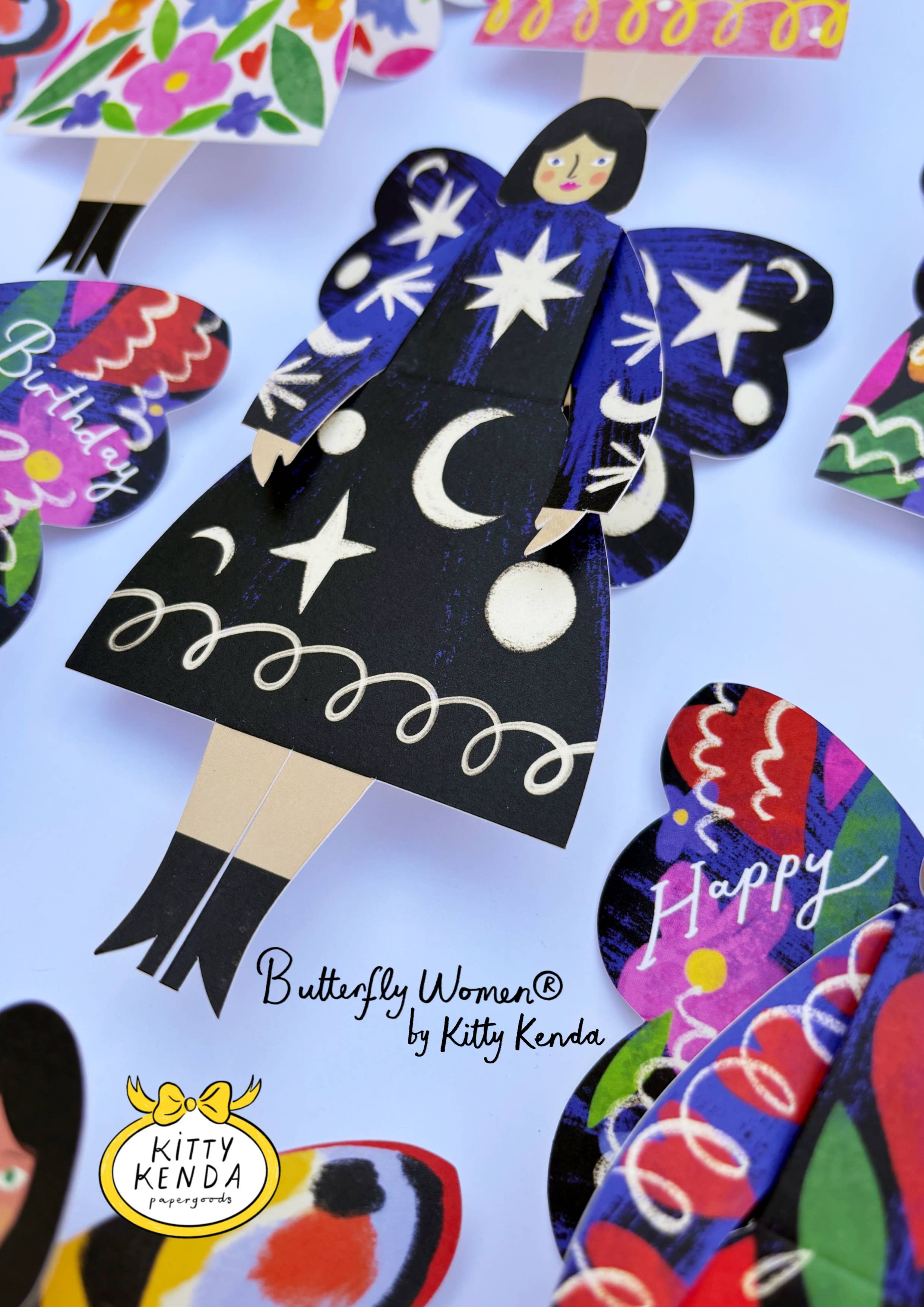 Kitty Kenda Papergoods Biglietto di Auguri Donna Farfalla Seduta - Cosmico