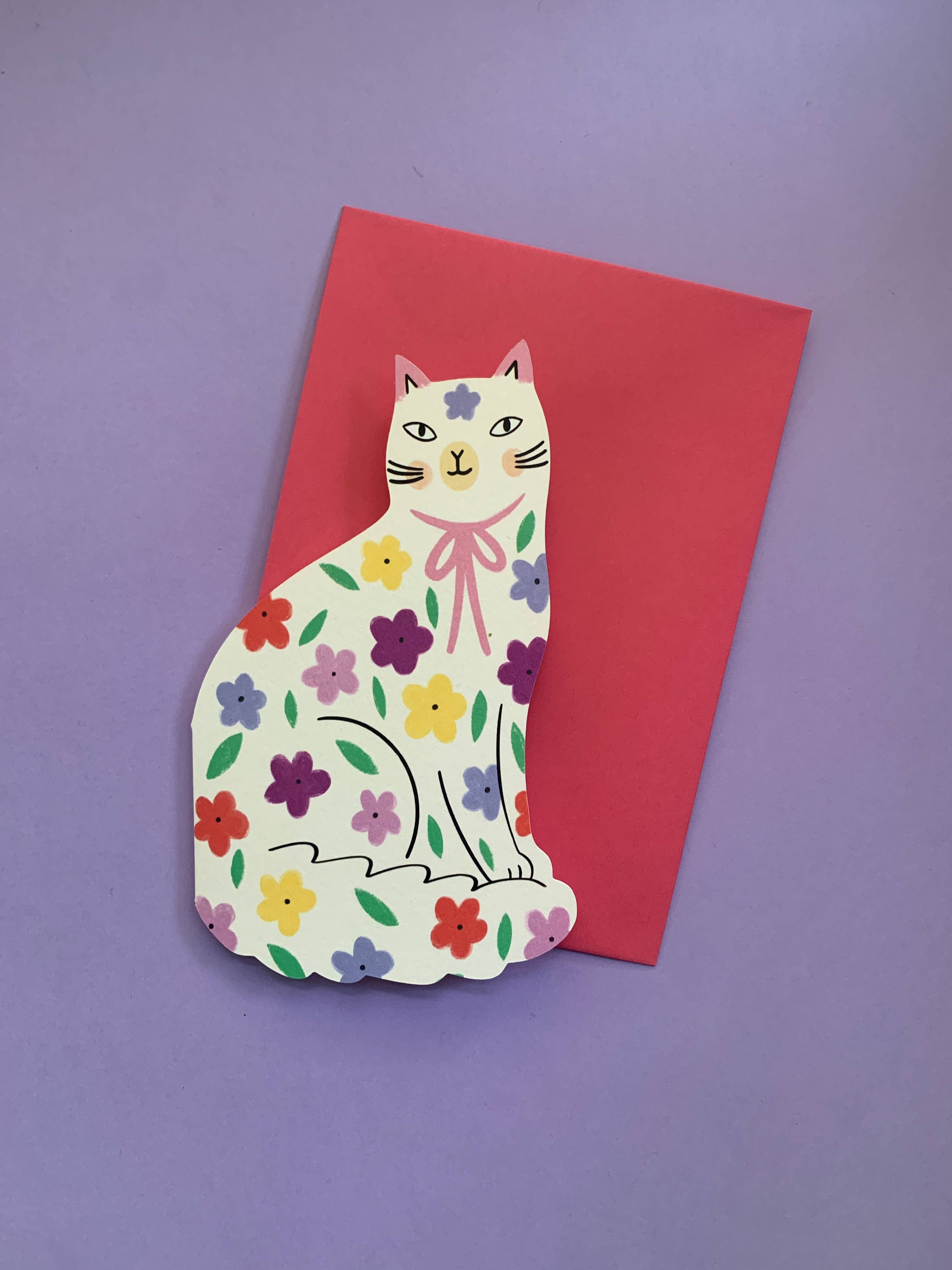Kitty Kenda Papergoods Biglietto di auguri a forma di gatto seduto a forma di gattino: Festa della mamma floreale