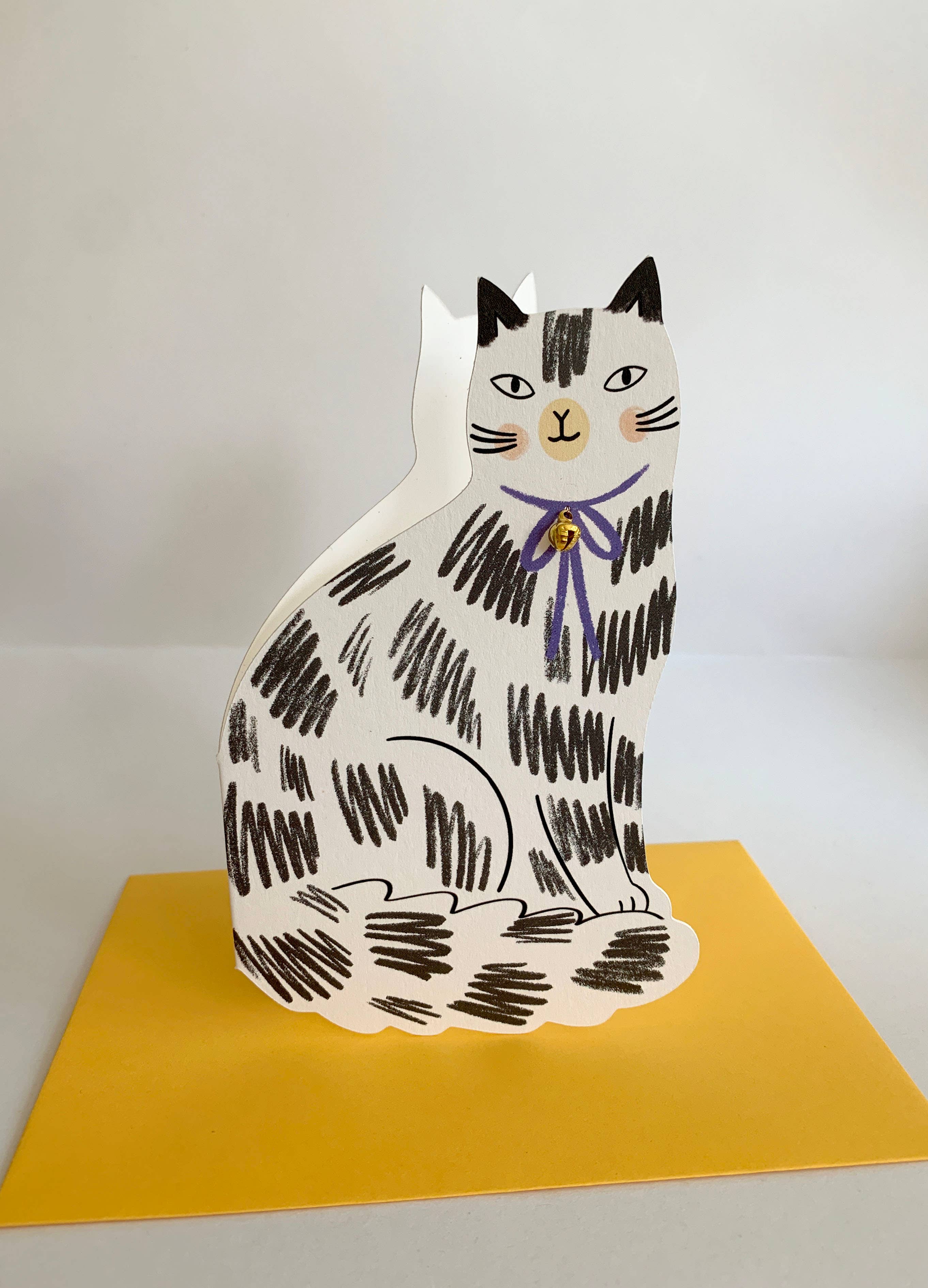 Kitty Kenda Papergoods Biglietto di auguri a forma di gattino seduto Loveheart