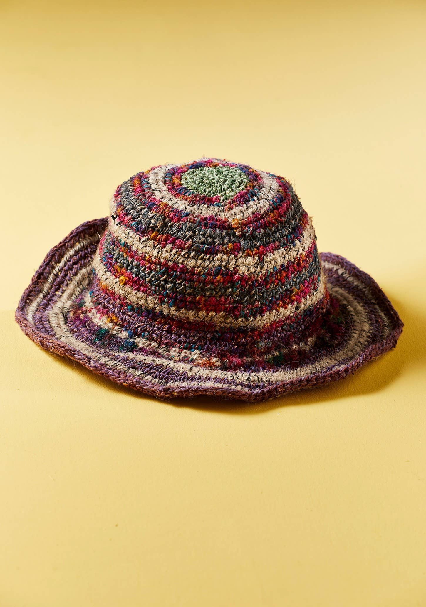Namaste Cappello in canapa a righe