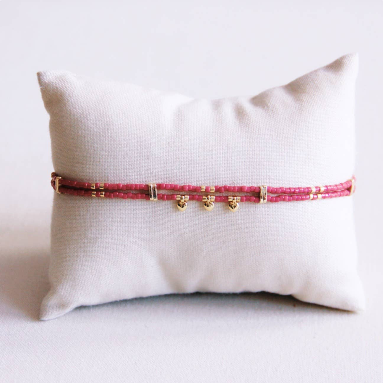 Bazou Bracciale doppio miyuki con 3 mini cuori - magenta