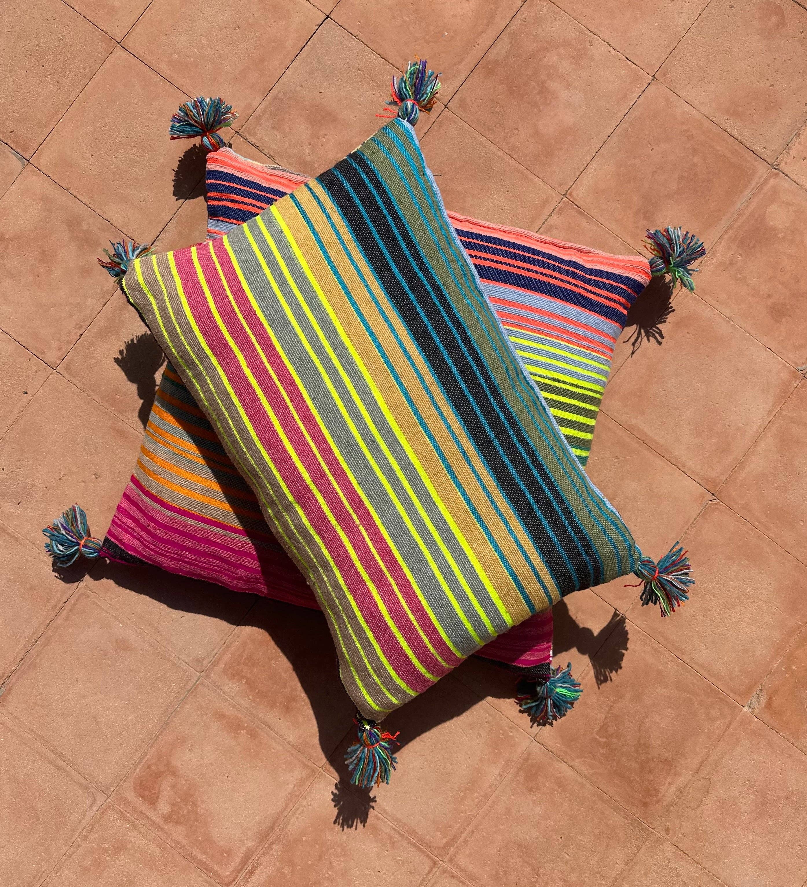 SOUK in the CITY Cuscini MOUIRA Multi Stripe & Pompom - 50/50