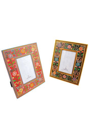 Namaste Cornice fotografica in legno dipinta a mano con design floreale vivace