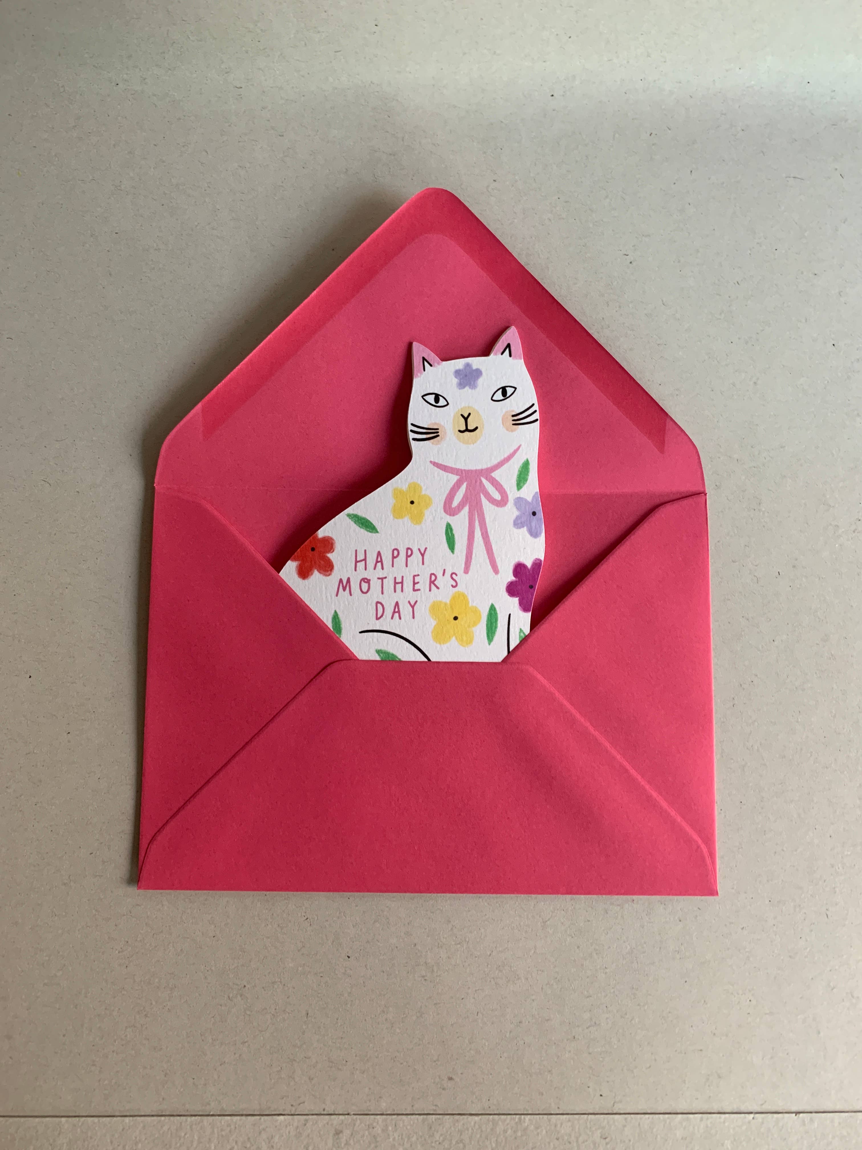 Kitty Kenda Papergoods Biglietto di auguri a forma di gatto seduto a forma di gattino: Festa della mamma floreale