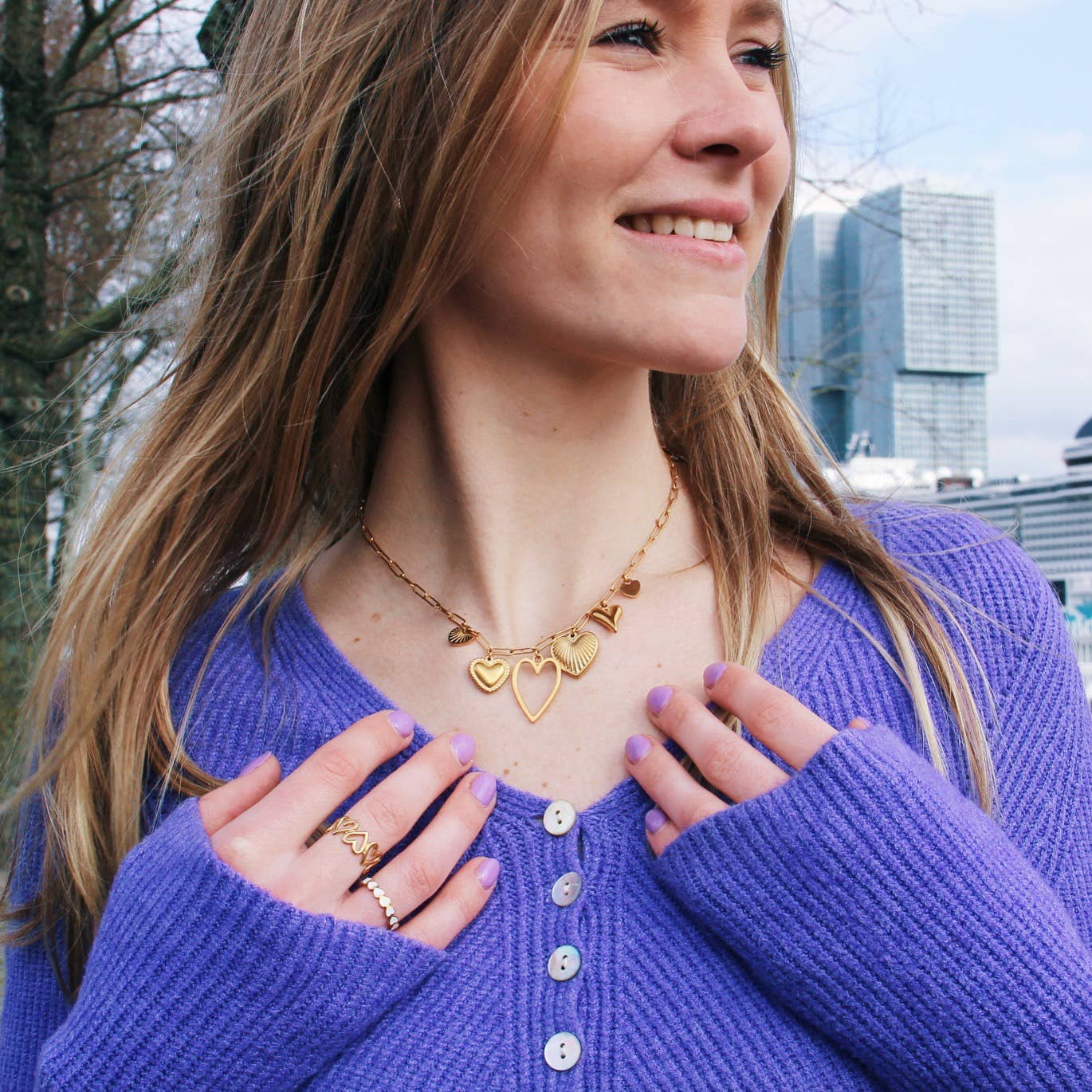 Bazou Collana con ciondoli 'HEARTS' — oro
