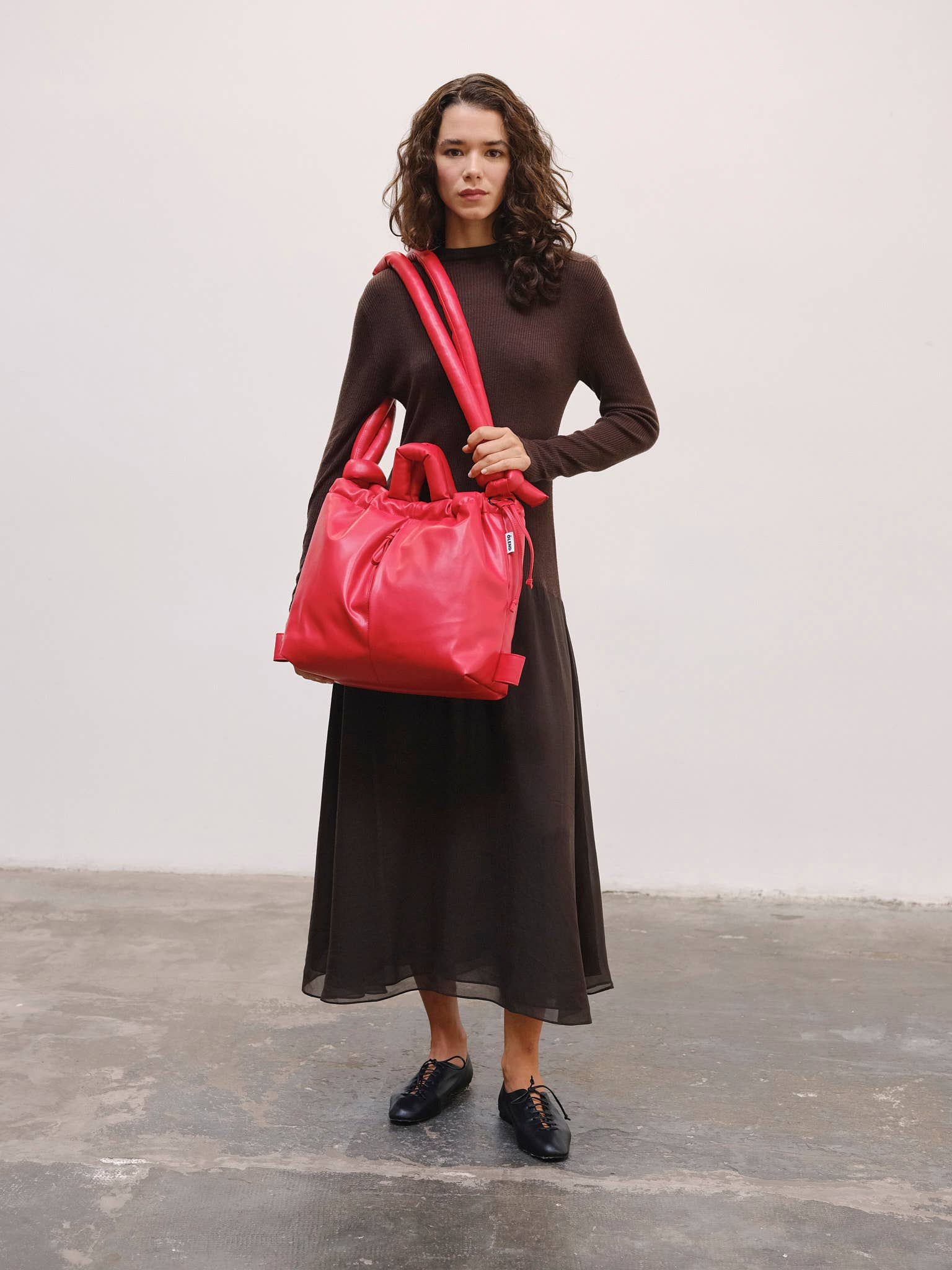 Ölend Backpacks Pelle vegana Ona: Rosso ciliegia