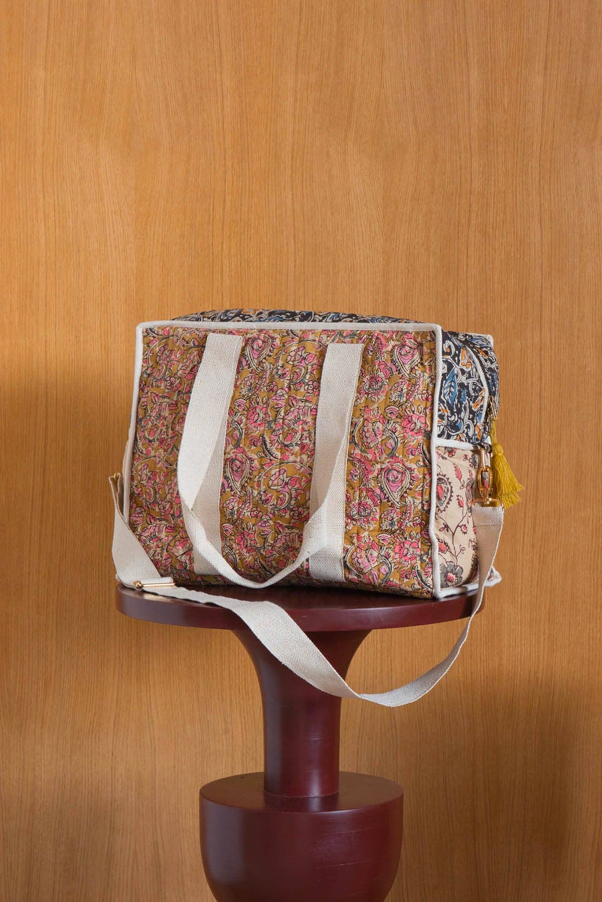 Louise Misha Lilio borsa da viaggio 36 ore - fiori - rosa e crema: Poema del miele / VOI