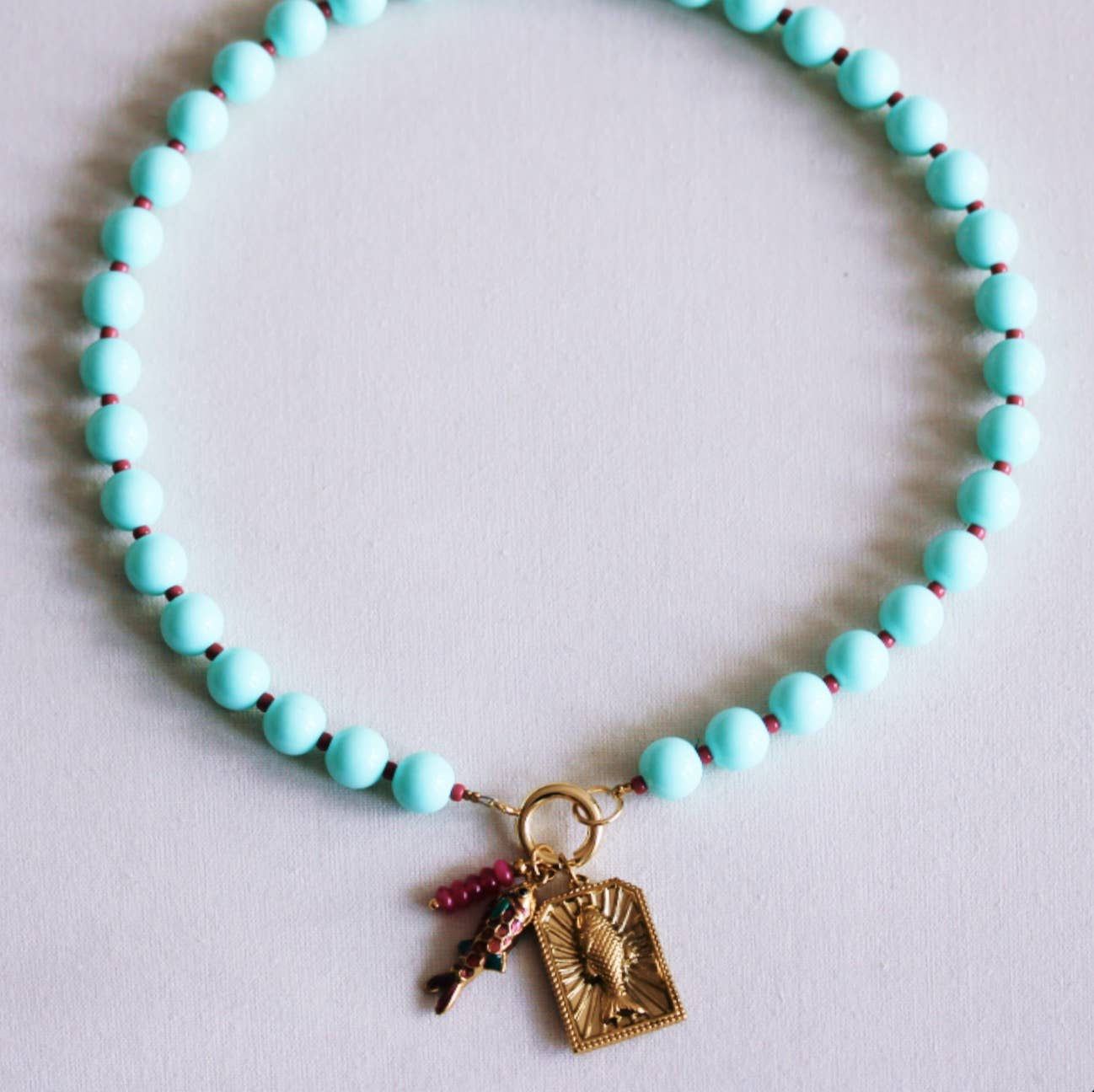 Bazou Collana di perline Miyuki con ciondoli - menta/cerise