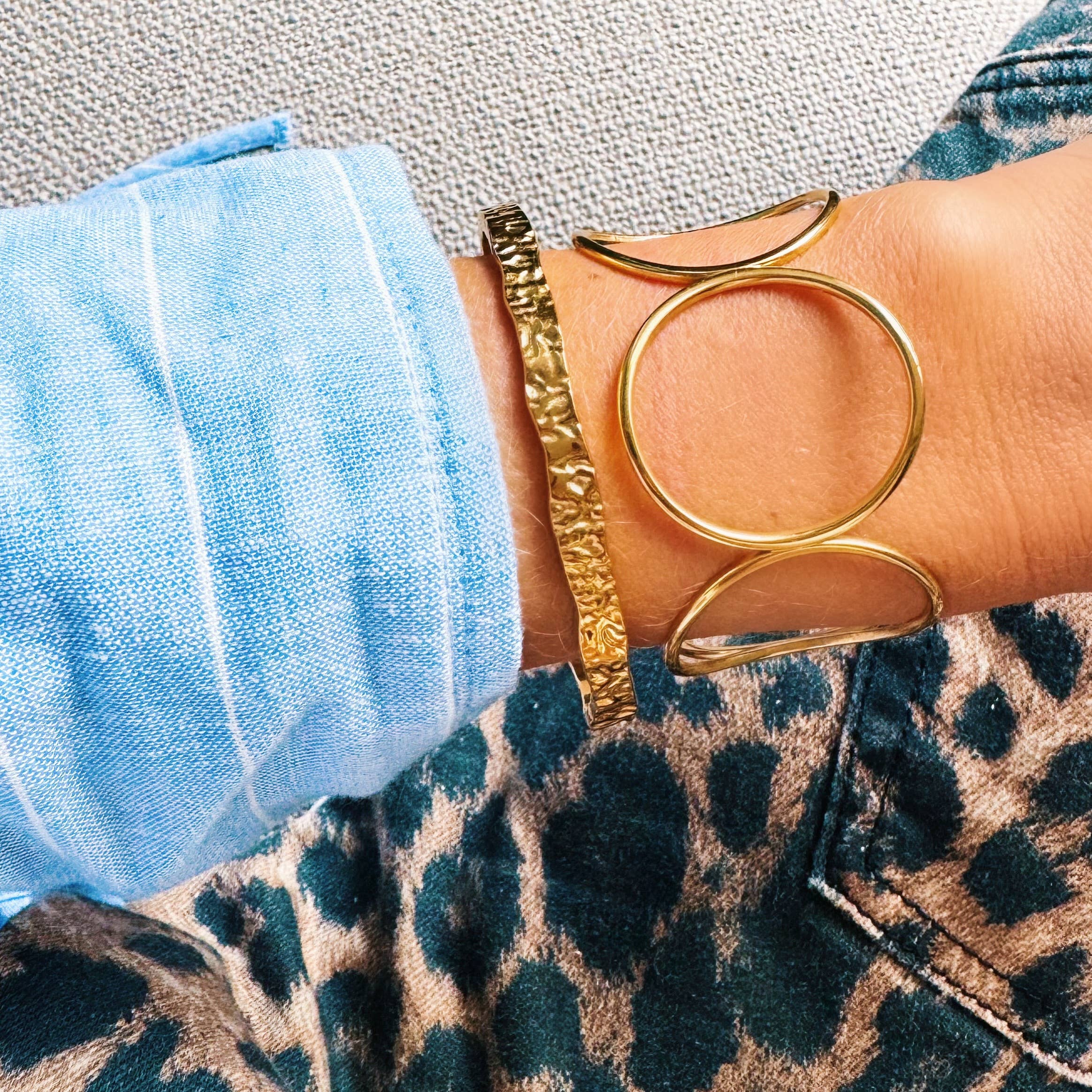 Bazou Bracciale rigido XL tondo - oro