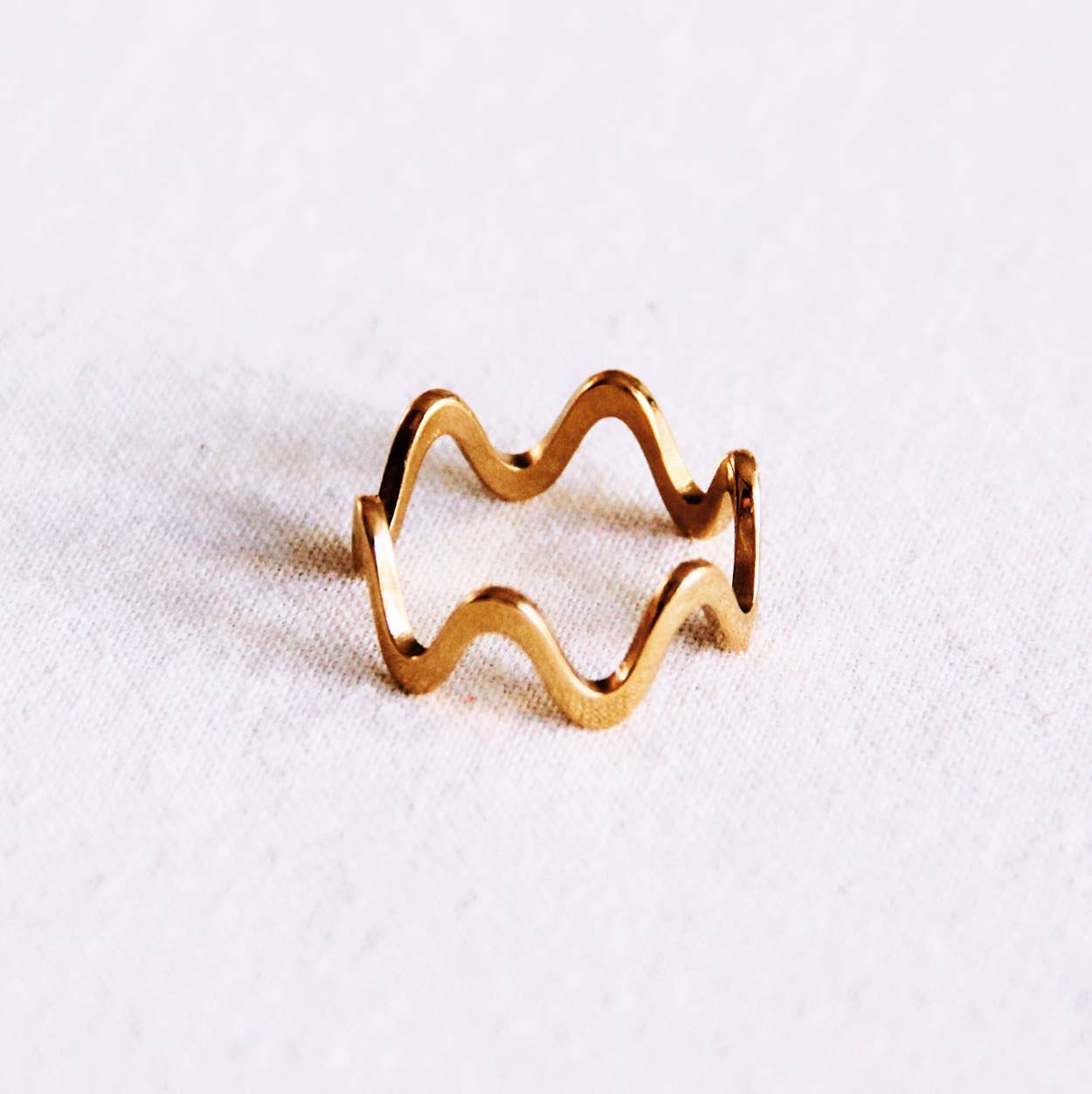 Bazou Anello Wave