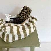 Rose in April Borsa da toilette Vic in spugna kaki a righe, 100% cotone: CACHI / L13*W26*H12