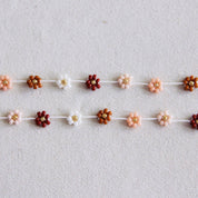 Bazou Collana a forma di margherita — Mix Nude