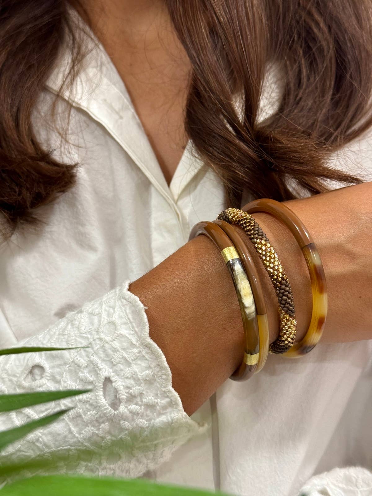 Bracciale sottile laccato in corno di bufalo Milk Chocolate 4mm: C64-M