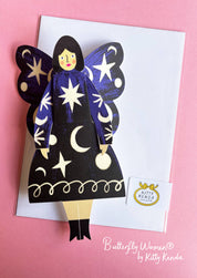 Kitty Kenda Papergoods Biglietto di Auguri Donna Farfalla Seduta - Cosmico