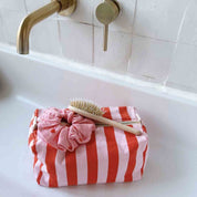 Rose in April Beauty case Vic a righe rosso pomodoro / rosa caramella: POMODORO / ROSA CANDY / STRISCE / L13*W26*H12