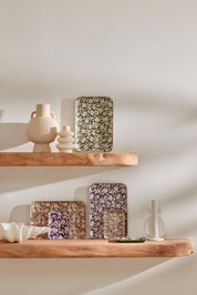 Bonheur du Jour Vassoio boho chic a fiori in metallo smaltato Jaya Verde