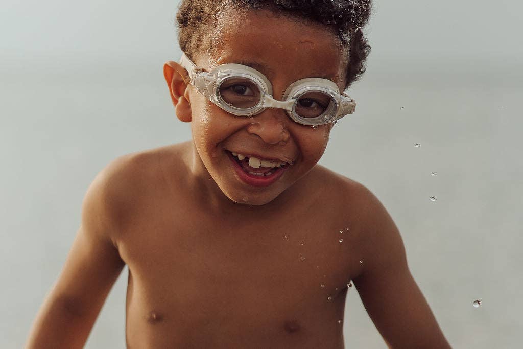 GRECH & CO Occhialini da nuoto anti-UV + antiappannamento: Tramonto
