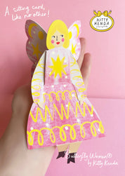 Kitty Kenda Papergoods Biglietto di Auguri Donna Farfalla Seduta - Polvere di Stelle