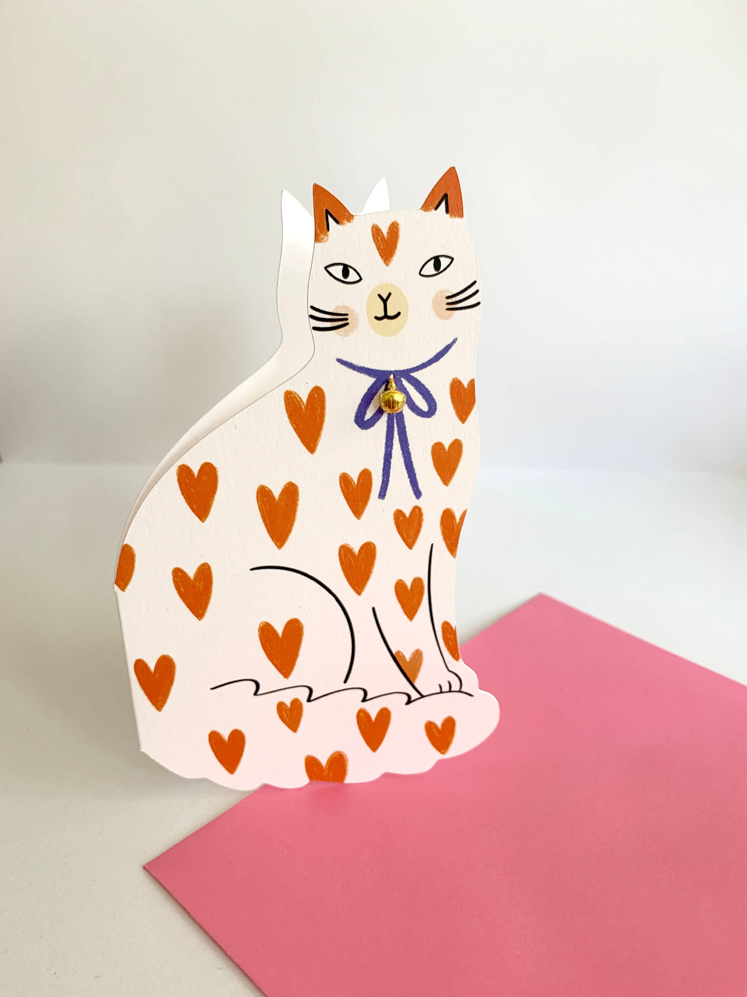Kitty Kenda Papergoods Biglietto di auguri a forma di gattino seduto Loveheart