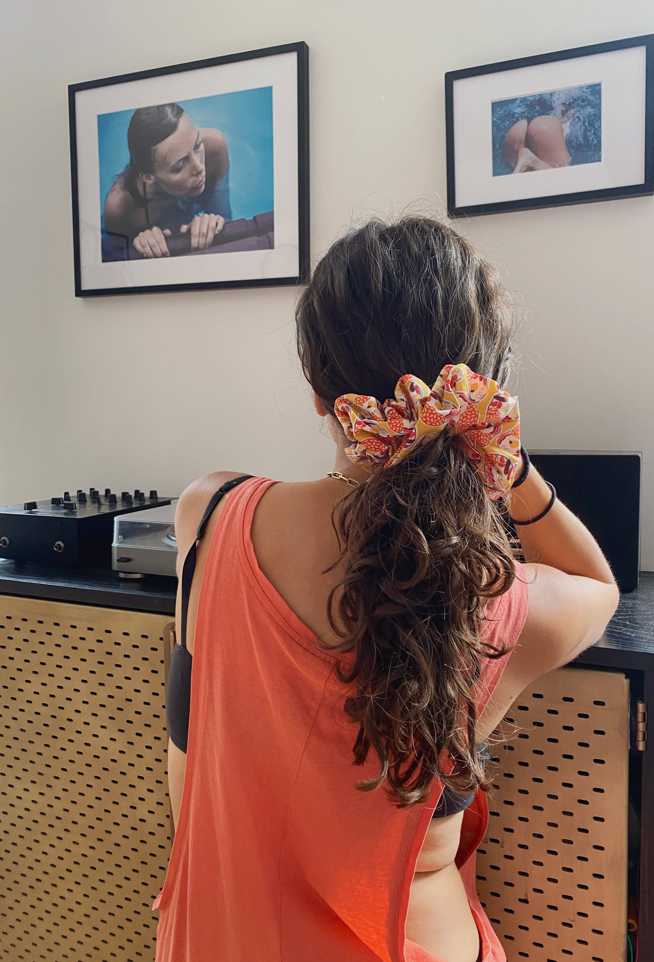 Daria Solak Illustrations Scrunchie XXL ENGLISH BREAKFAST