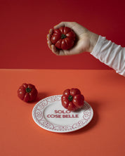 ilaria.i SOLO COSE BELLE RED - Piatto in porcellana con scritta
