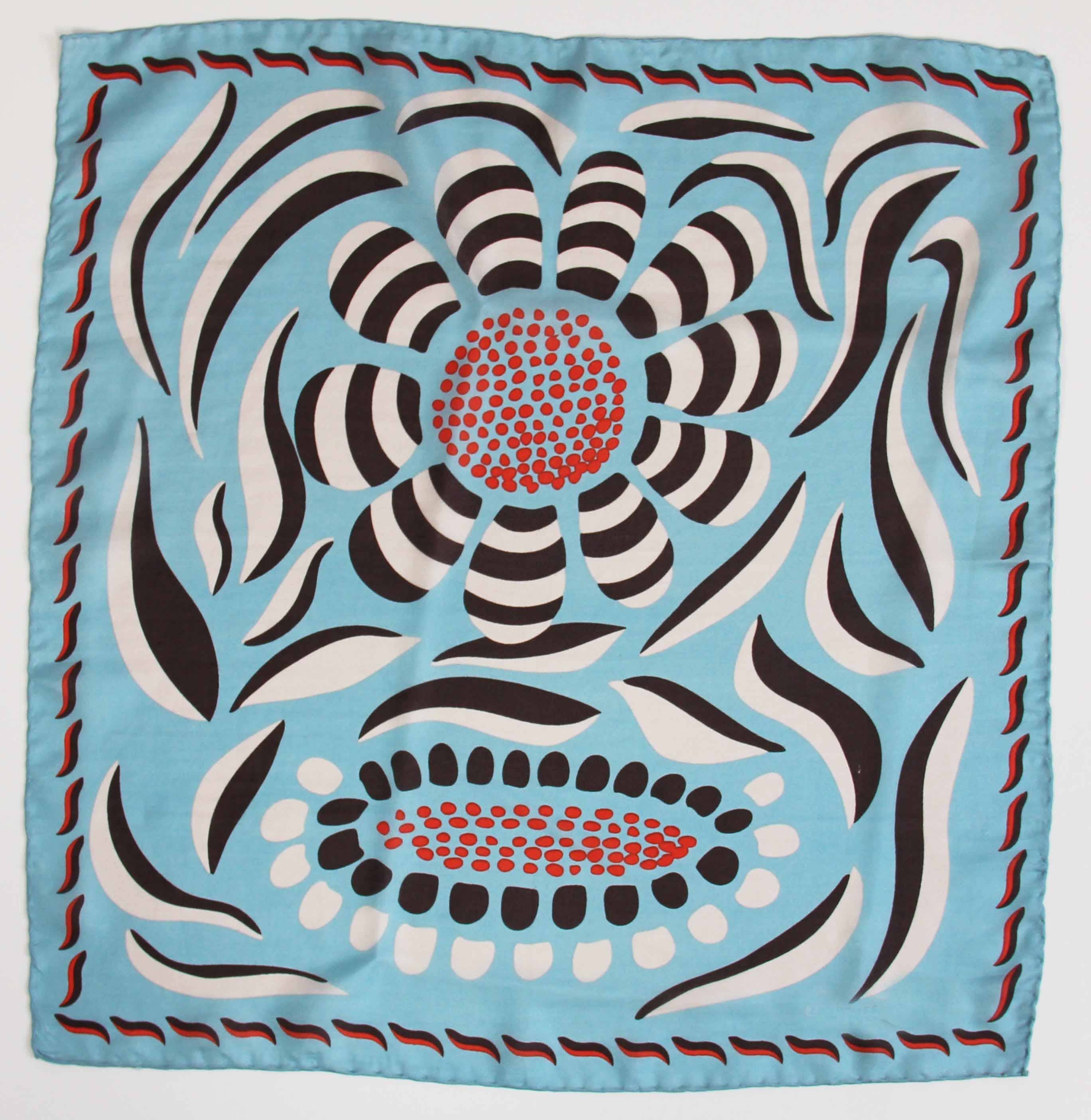 Les Belles Vagabondes Foulard quadrato in seta azzurro con motivo Myosotis