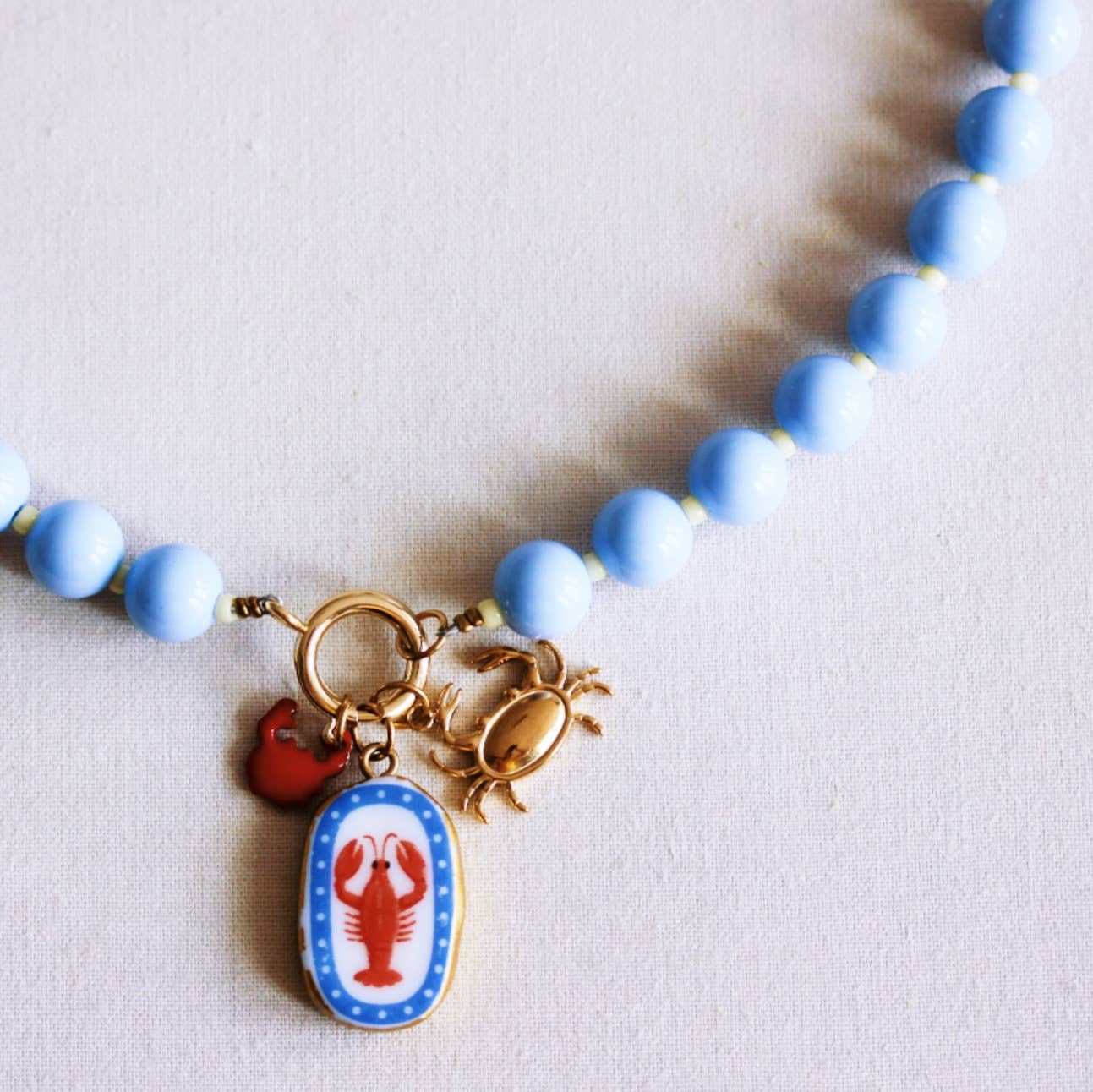 Bazou Collana di perline Miyuki con ciondoli - azzurro chiaro