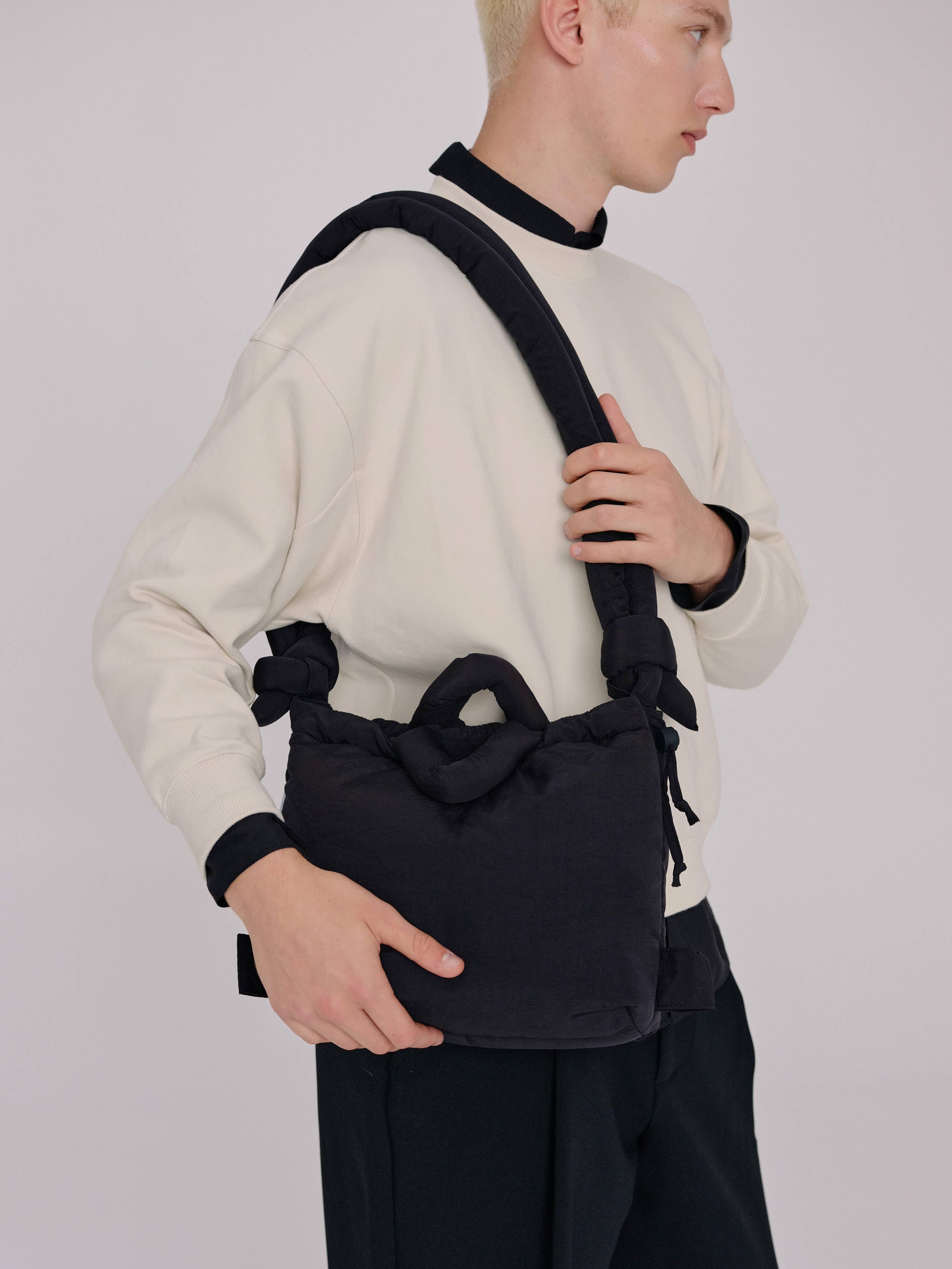 Ölend Backpacks Borsa morbida compatta Ona: Blu cobalto