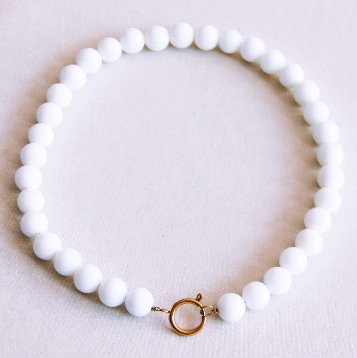 Bazou Collana con perline di pietra naturale XL - bianca