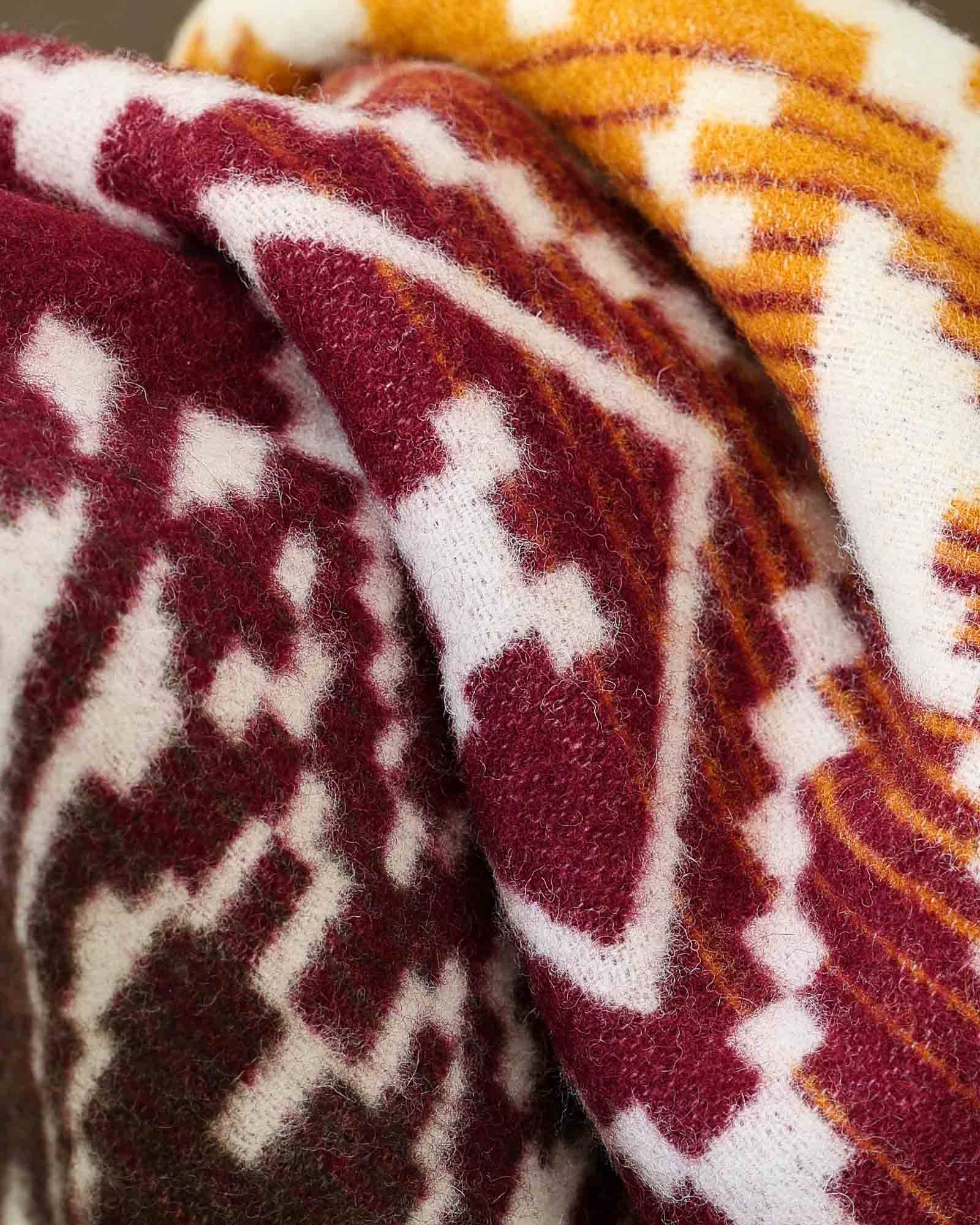MoST - J. Vercoulen Coperta da letto in lana VYR TERRA - singola - bronzo