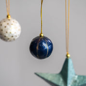 Kinta Cappuccio per pallina di Natale a righe con oro 3 cm: Rosso arabo