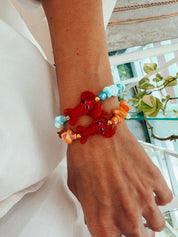 Goupi Lab Bracciali doppi con chips semipreziose turche e arancioni e granchio in vetro: Turchese