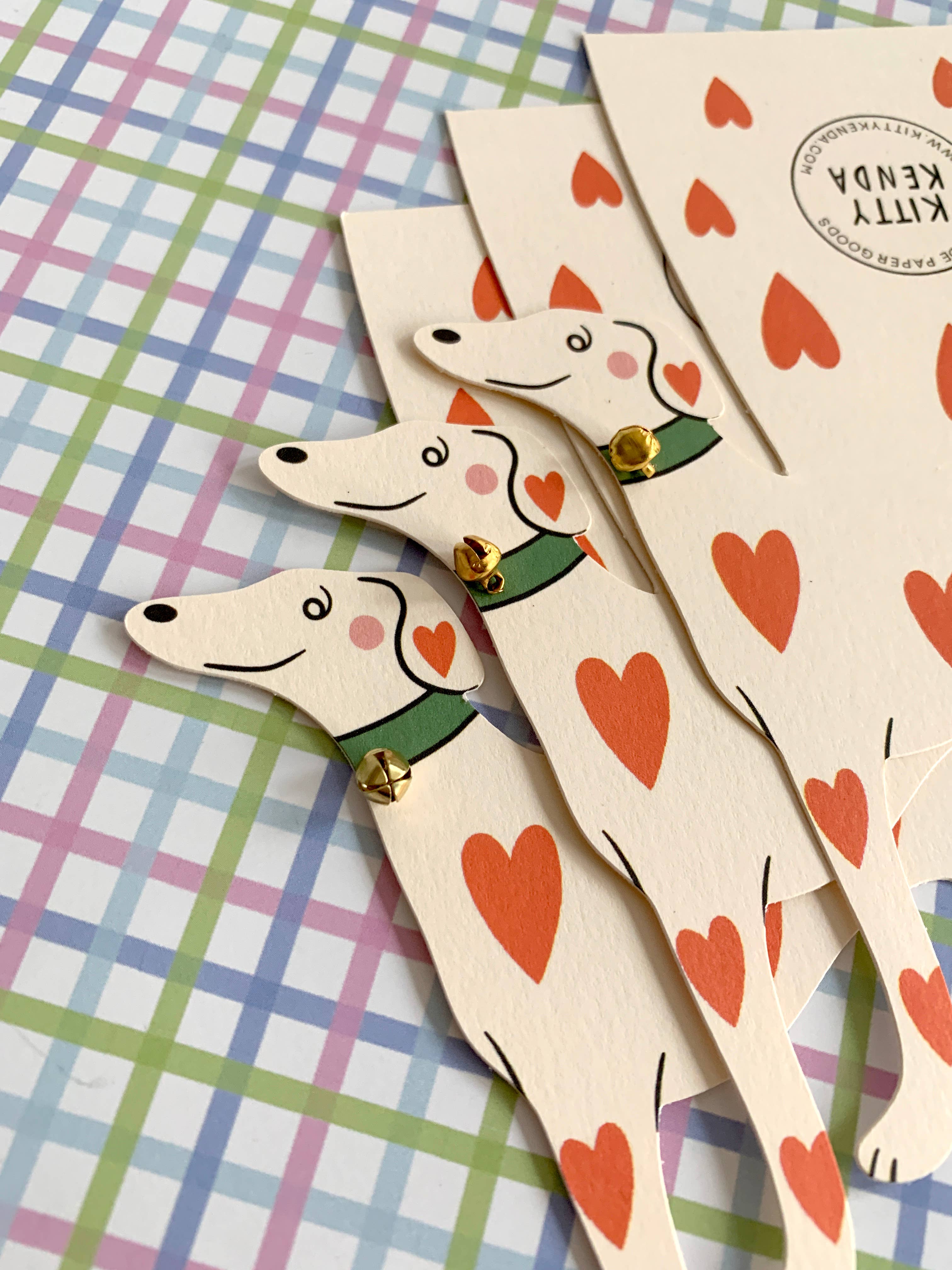 Kitty Kenda Papergoods Biglietto di auguri Loveheart Whippet Dog