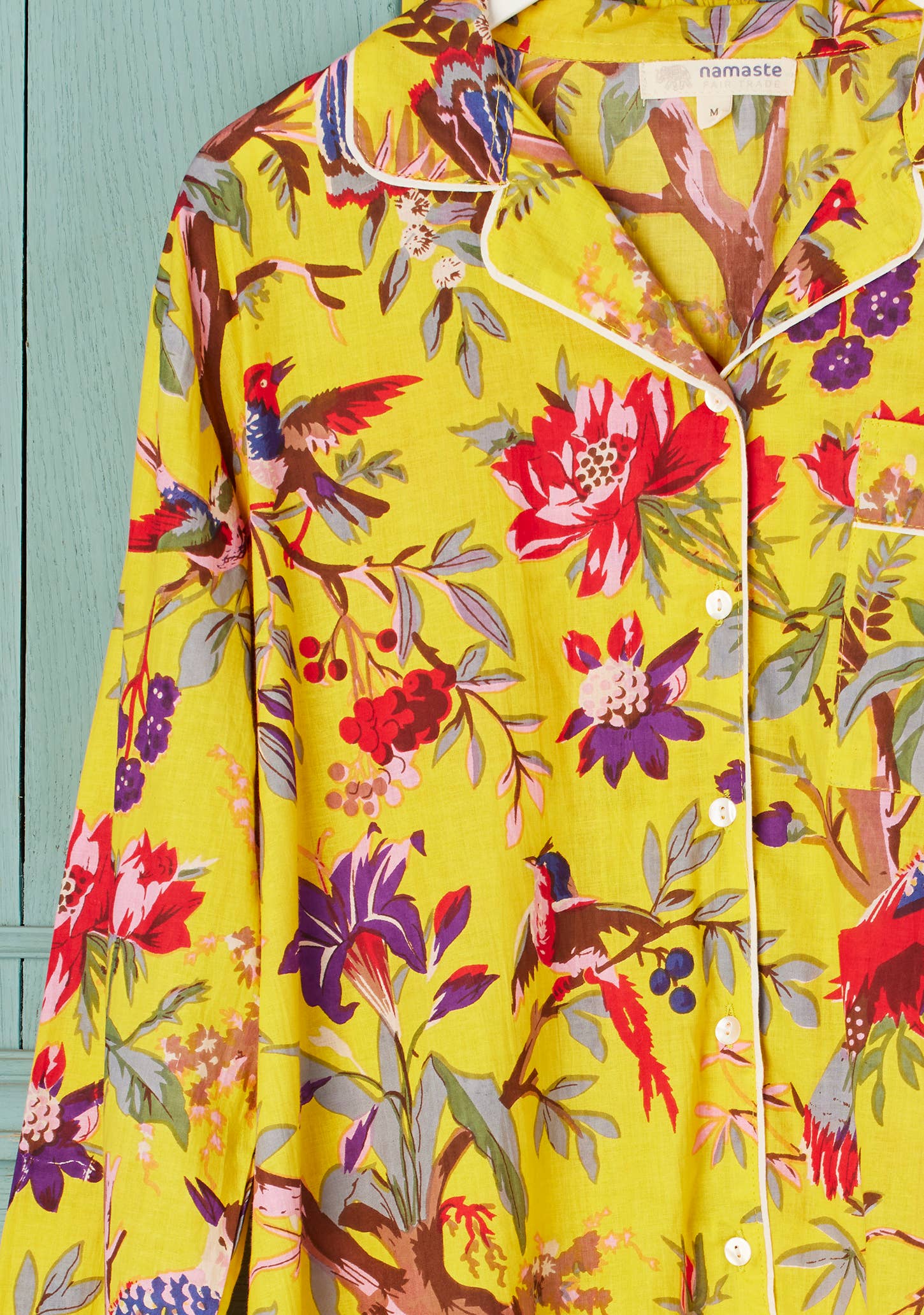 Namaste Pigiama Bird of Paradise in cotone indiano giallo tropicale