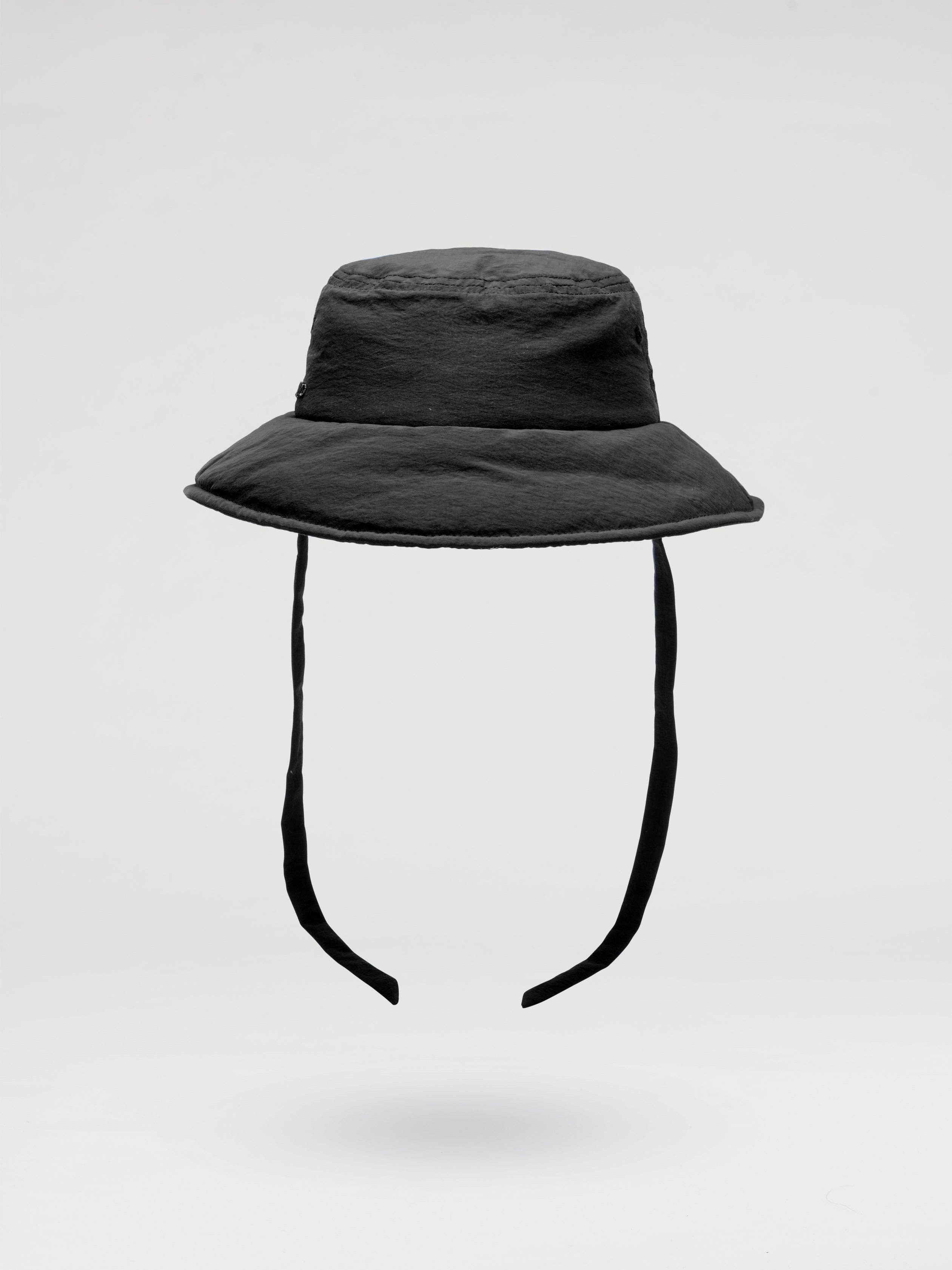 Ölend Backpacks Cappello a secchiello imbottito: Nero