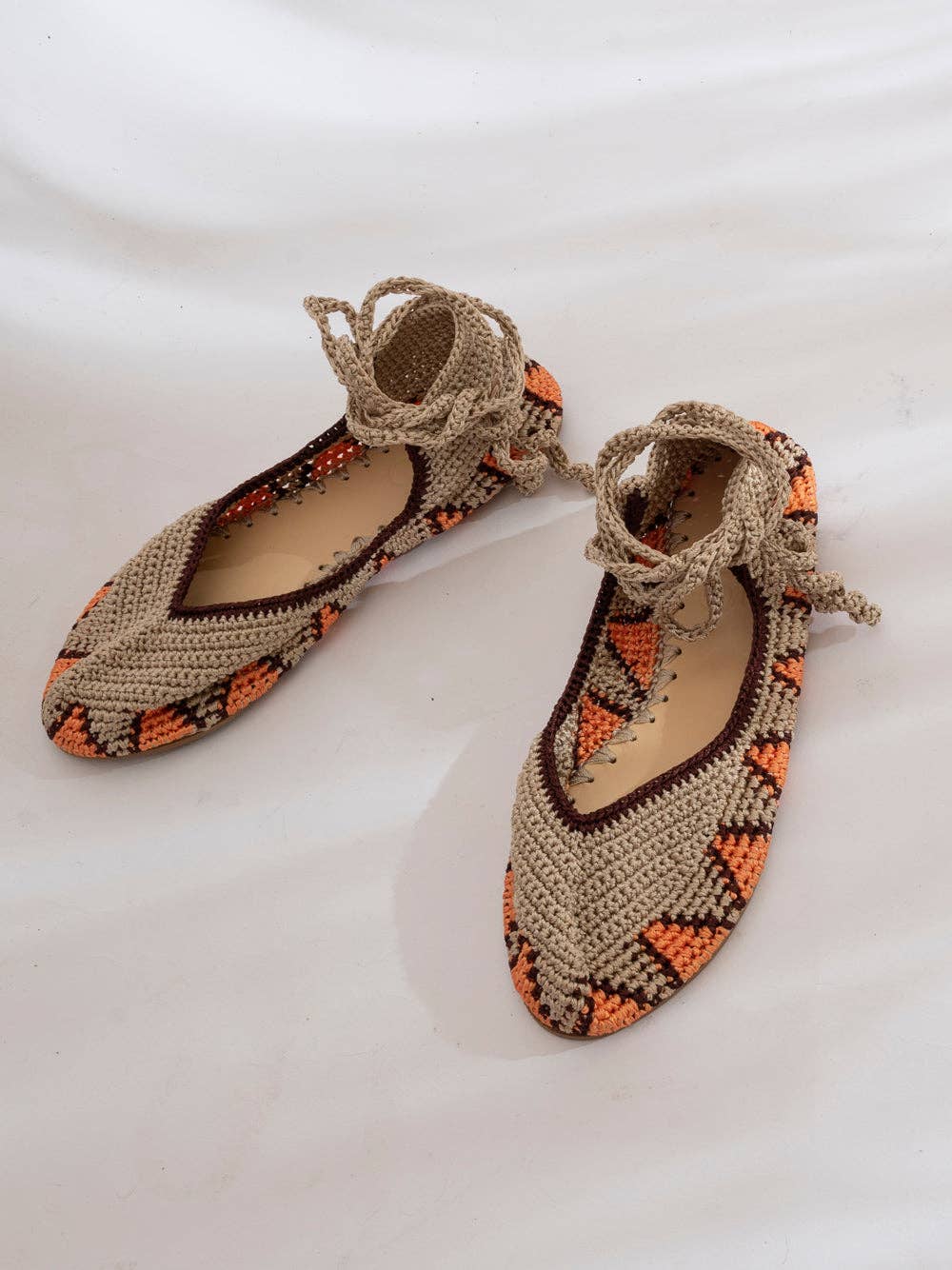 slō Ballerine Terracotta Sun in crochet con cinturini romani