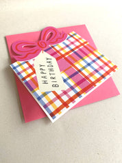 Kitty Kenda Papergoods Biglietto di Auguri a Forma di Fiocco per Compleanno - Quadri Rosso Blu