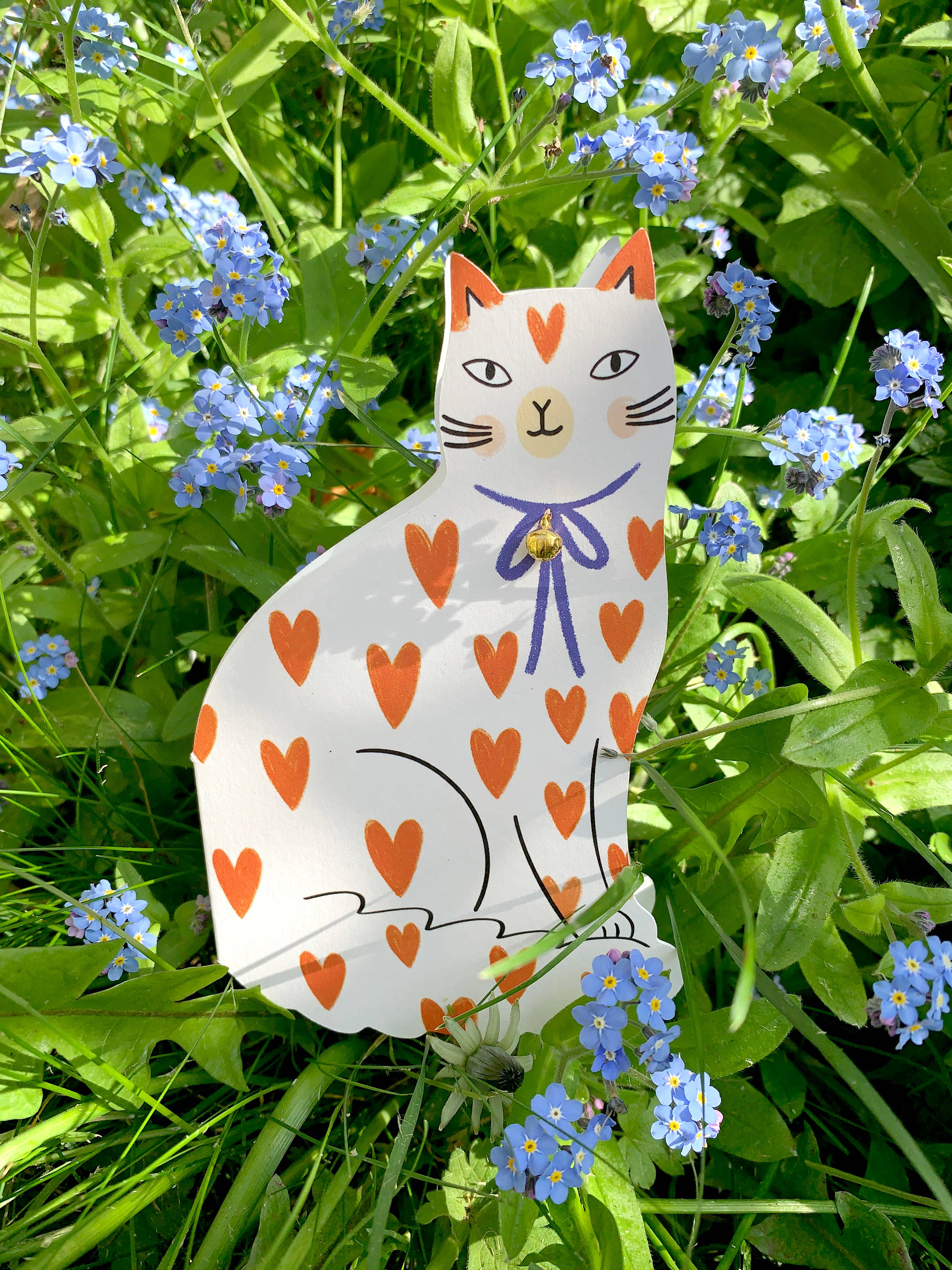 Kitty Kenda Papergoods Biglietto di auguri a forma di gattino seduto Loveheart