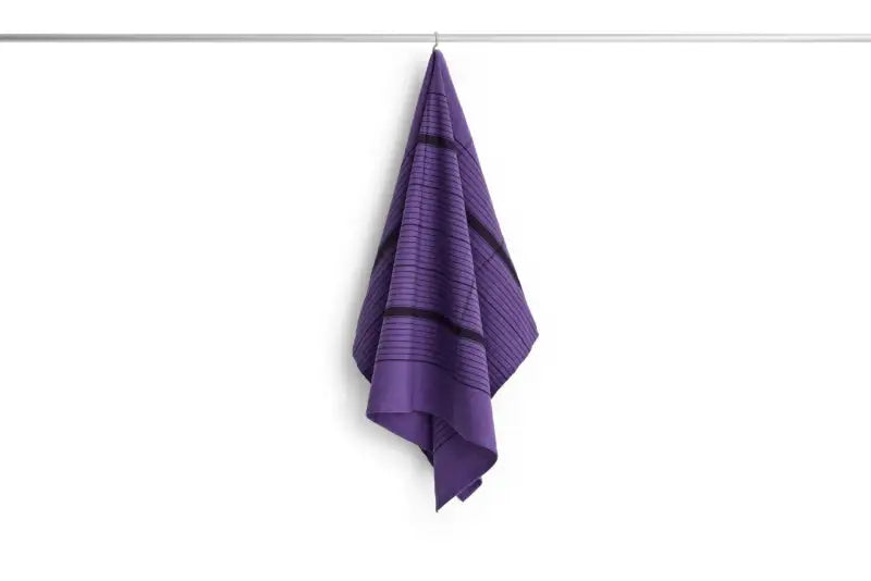 hay-linear-tea-towel-w52-x-l80-purple-73336_800x800_a20c0b08-6e9c-4073-9da9-d345a45817eb.webp