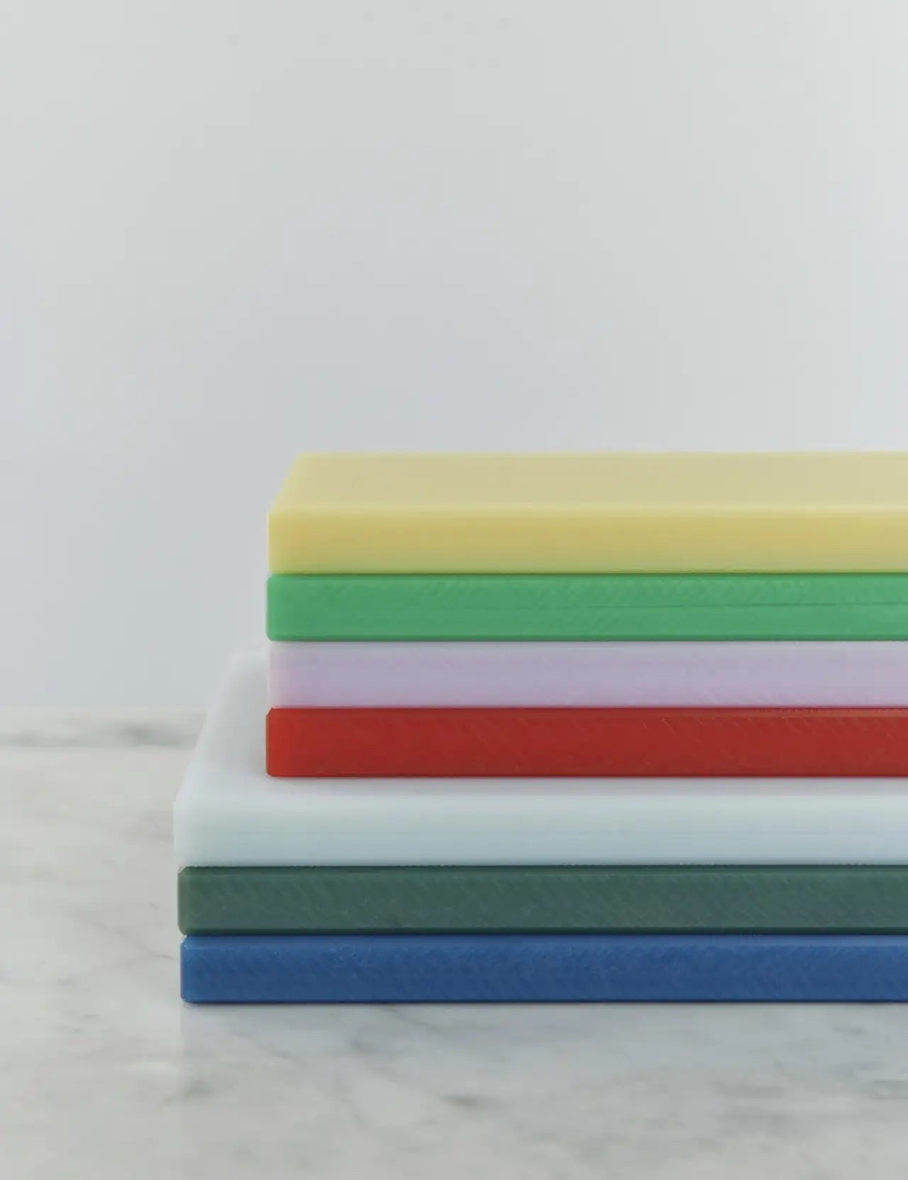 hay-slice-chopping-board-m-light-yellow-49589_1920x1920_f9cc151e-b64a-476c-9118-35899040b992.webp