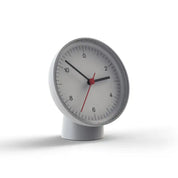 Hay orologio da tavolo bianco