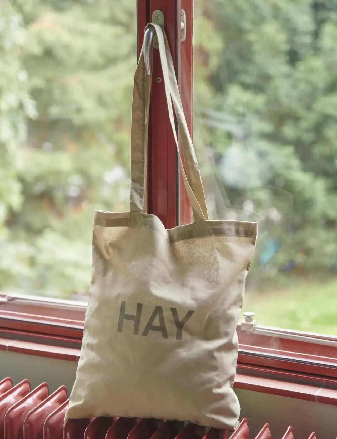 hay-tote-bag-olive-49583_1920x1920..webp